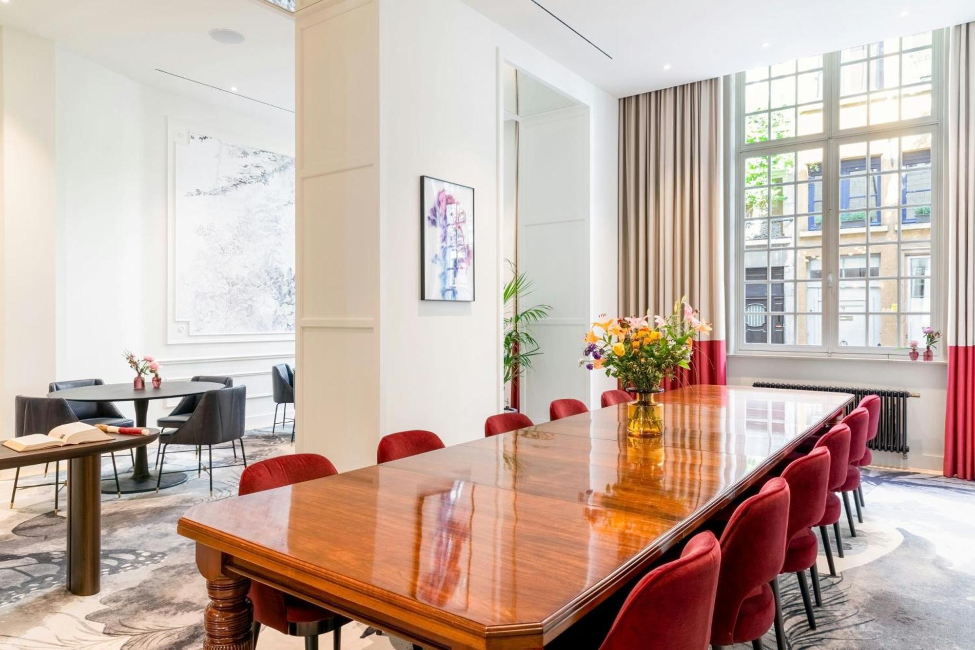 Sapphire House Antwerp, Autograph Collection By Marriott 호텔 외부 사진 The boardroom at the London headquarters
