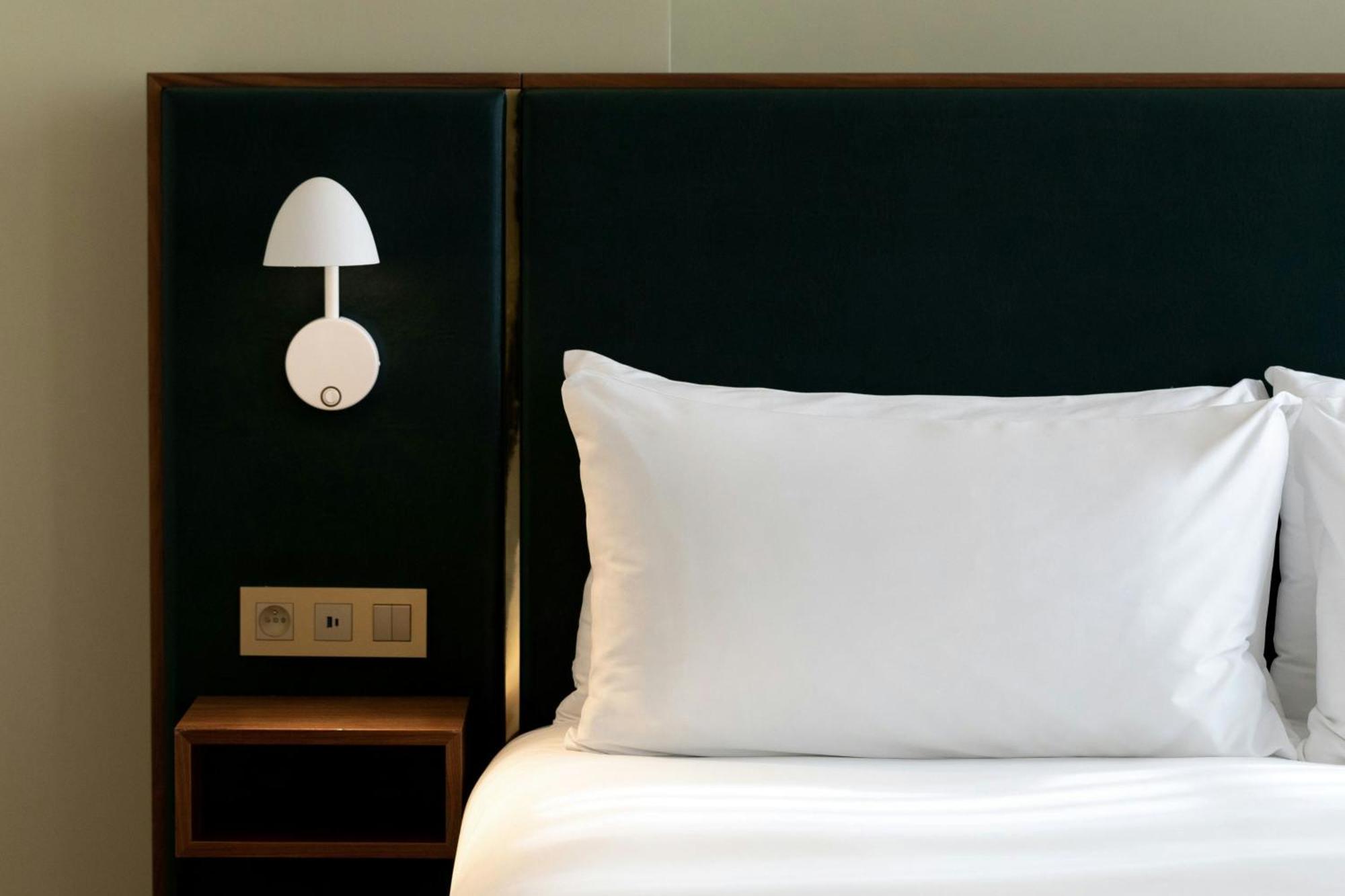 Sapphire House Antwerp, Autograph Collection By Marriott 호텔 외부 사진 A pillow